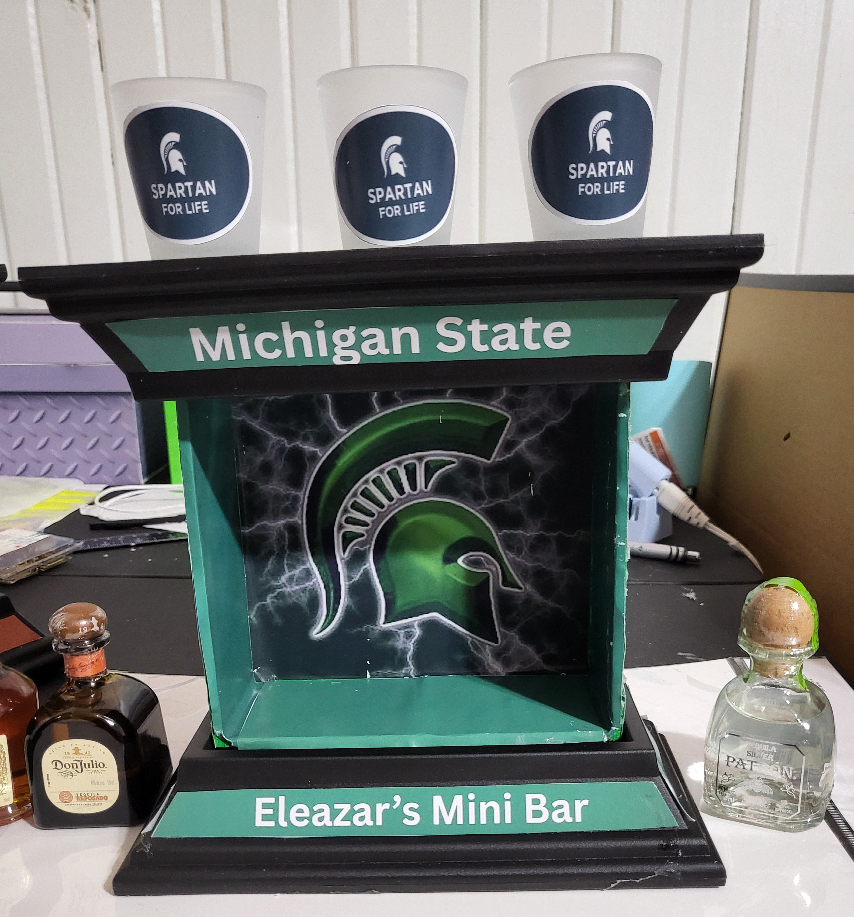 Mini Bar