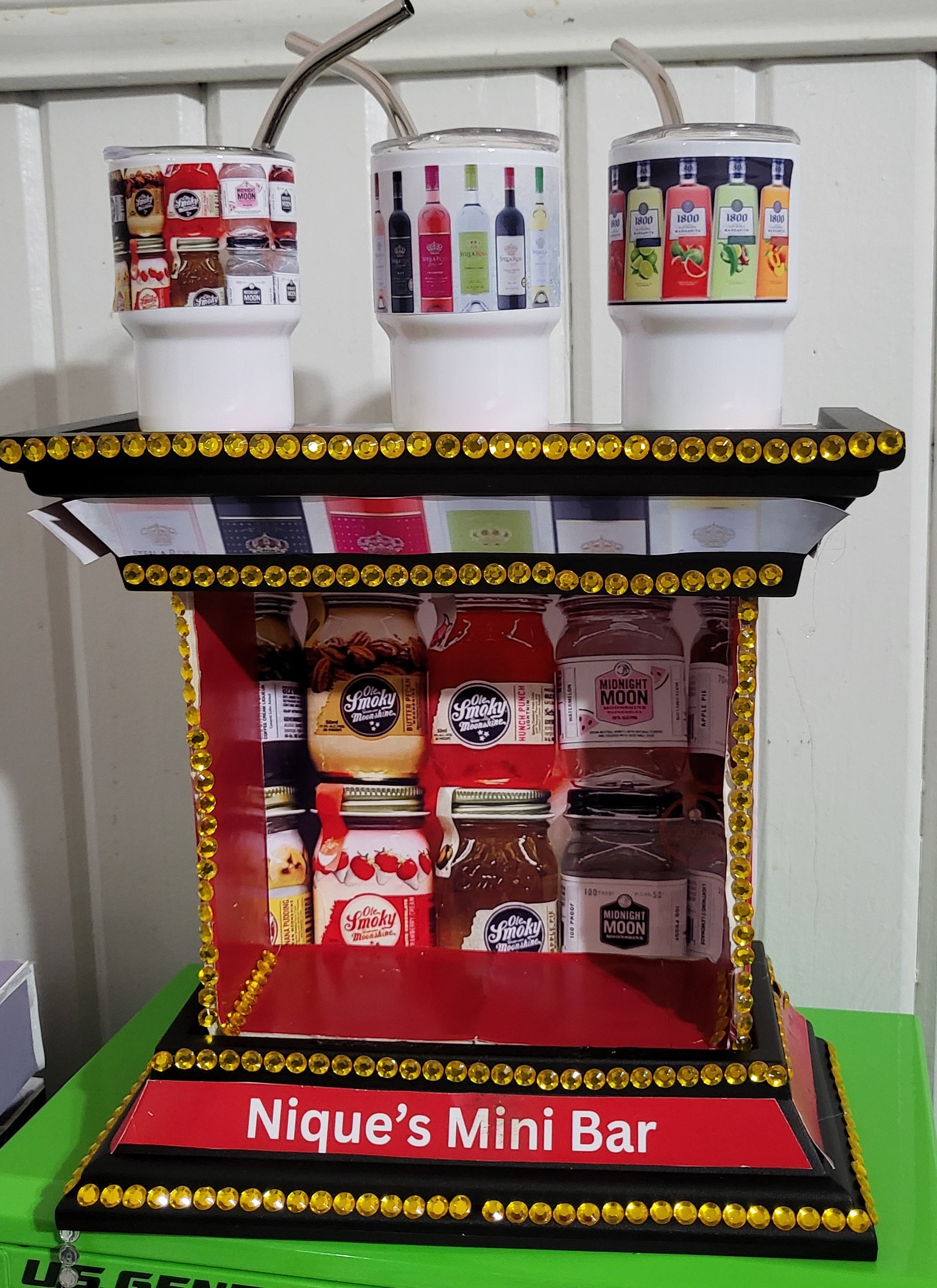 Mini Bar